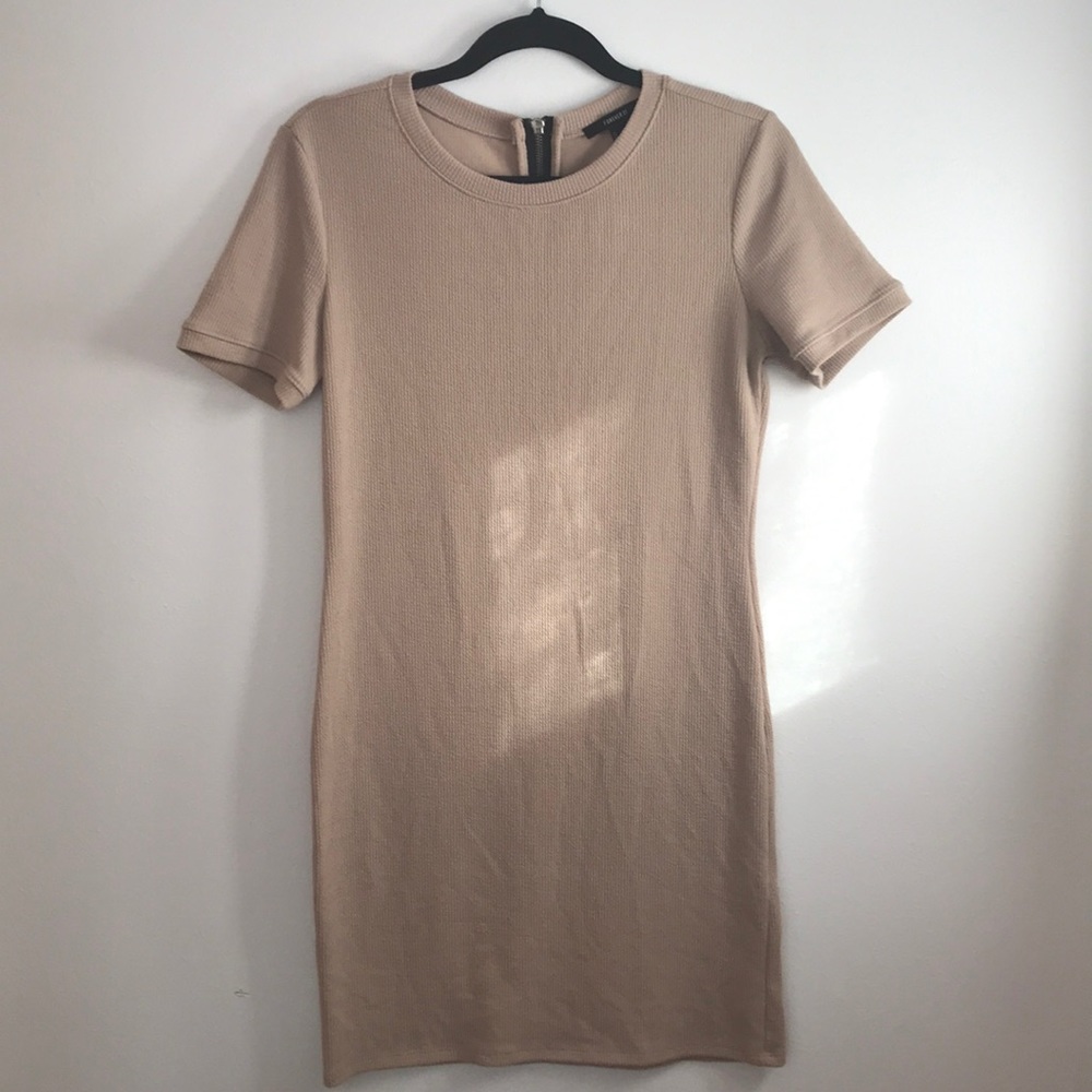 🎉Forever 21 short sleeve dress